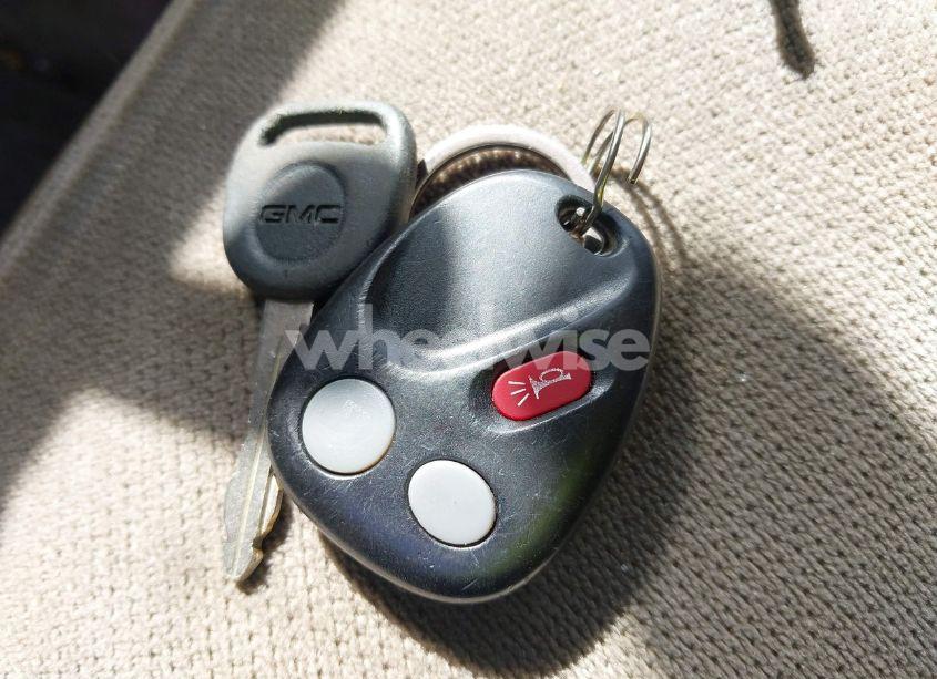 Photo 11 of 2005 Gmc Sierra 1500 SLE (VIN 2GTEC13T951215204)