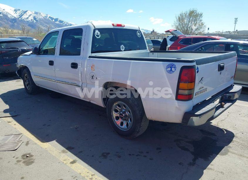 Photo 3 of 2007 Gmc Sierra 1500 CLASSIC SL (VIN 2GTEC13V471132624)