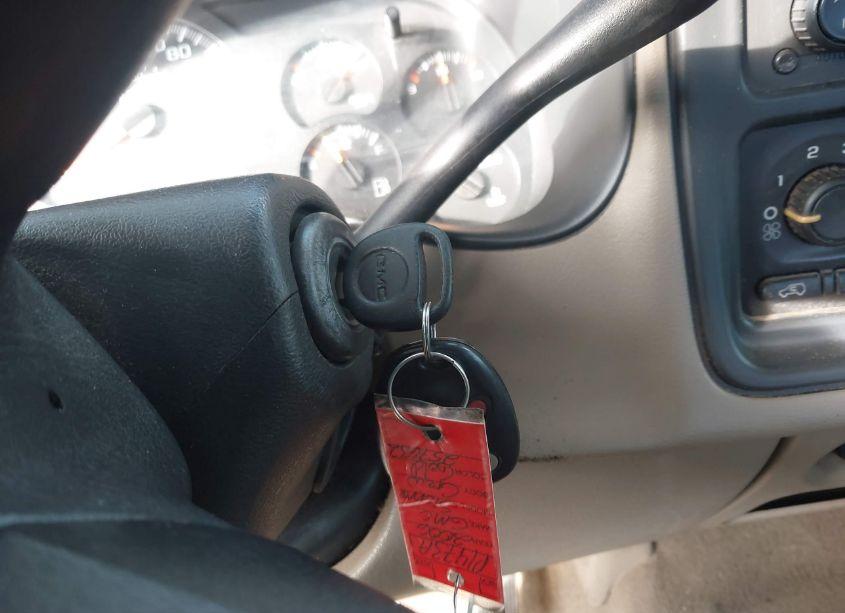 Photo 10 of 2006 Gmc Sierra 1500 SL (VIN 2GTEC13V561257632)