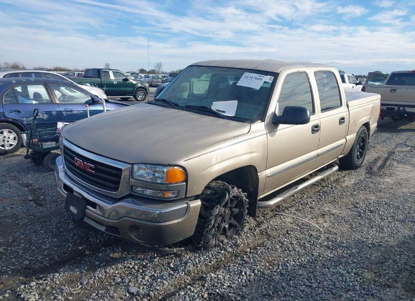2006 Gmc Sierra 1500 SL (VIN 2GTEC13V561257632) main photo