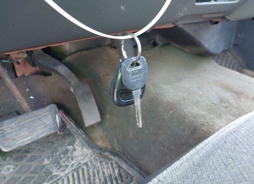 Photo 11 of 2006 Gmc Sierra 1500 SL (VIN 2GTEC13V761211509)