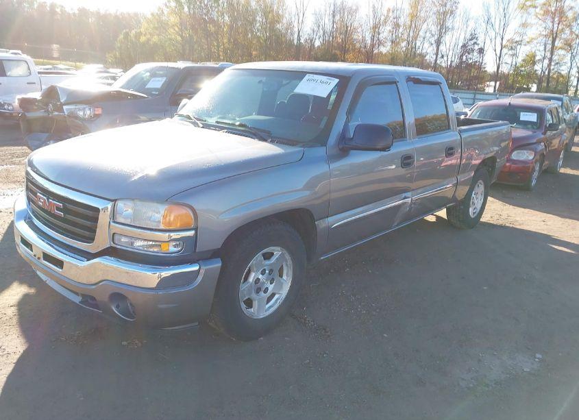 Photo 2 of 2006 Gmc Sierra 1500 SL (VIN 2GTEC13V761352550)