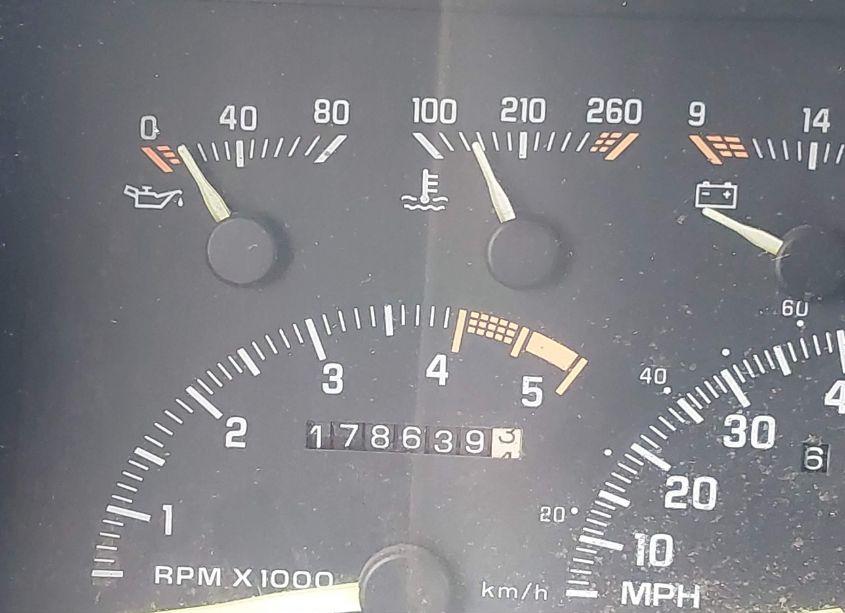 Photo 15 of 1994 Gmc Sierra C1500 (VIN 2GTEC19KXR1526435)