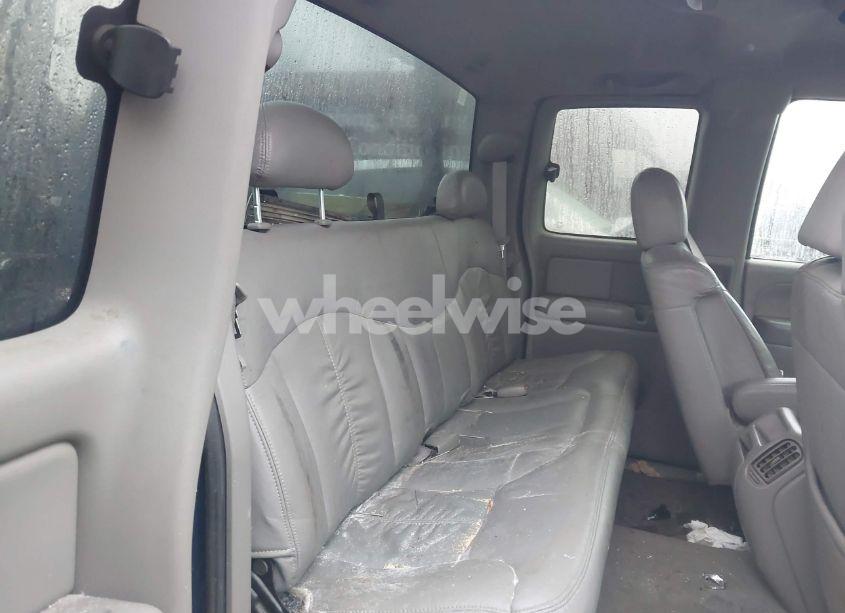 Photo 8 of 2001 Gmc Sierra 1500 SLE (VIN 2GTEC19T011130513)