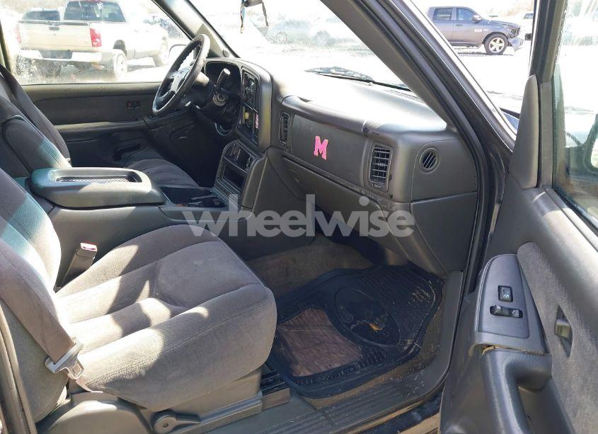 Photo 5 of 2003 Gmc Sierra 1500 SLE (VIN 2GTEC19T031148822)