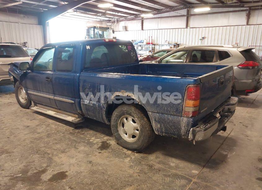 Photo 3 of 2003 Gmc Sierra 1500 SLE (VIN 2GTEC19T131171896)