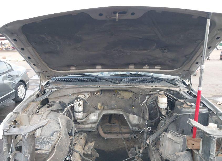 Photo 10 of 2001 Gmc Sierra 1500 SLE (VIN 2GTEC19T211268747)