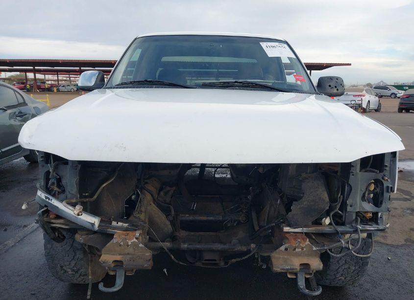 Photo 12 of 2001 Gmc Sierra 1500 SLE (VIN 2GTEC19T211268747)