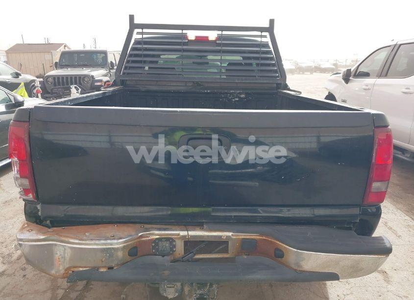 Photo 17 of 2004 Gmc Sierra 1500 SLE (VIN 2GTEC19T241424984)