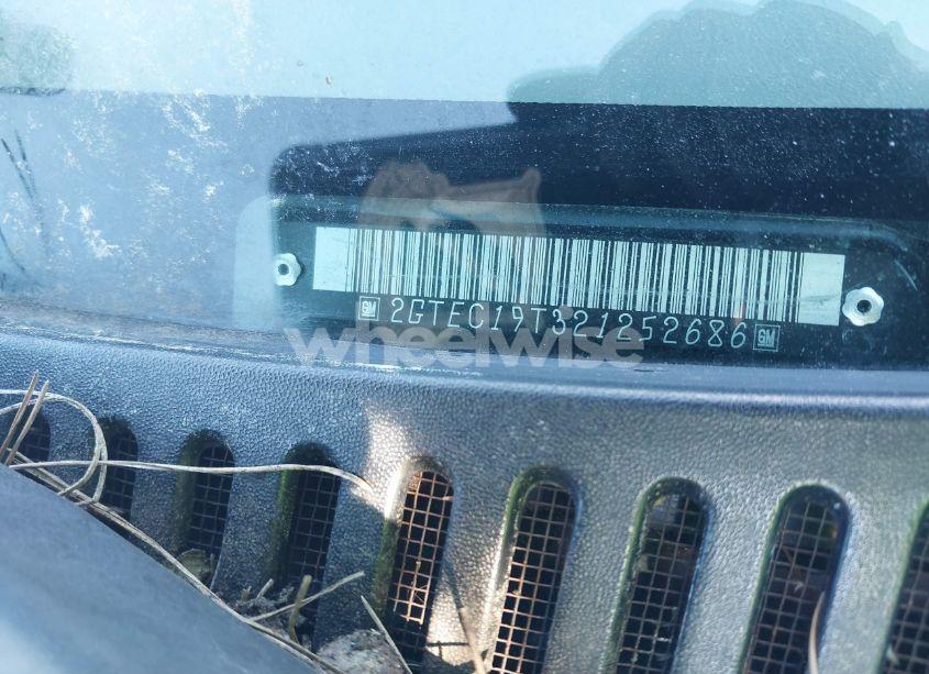 Photo 9 of 2002 Gmc Sierra 1500 SLE (VIN 2GTEC19T321252686)