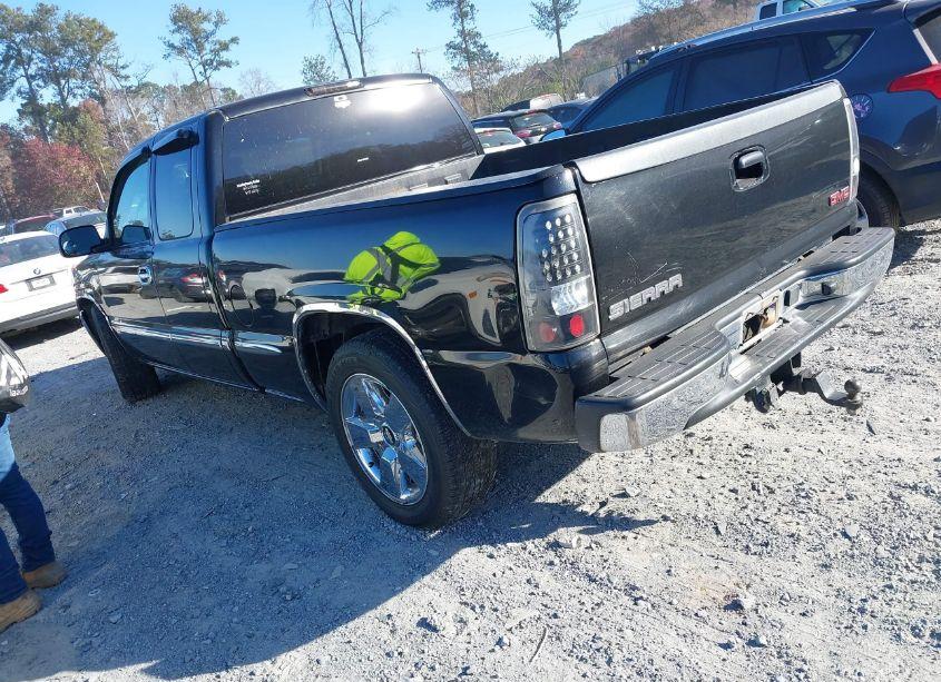 Photo 3 of 2002 Gmc Sierra 1500 SLE (VIN 2GTEC19T321403901)