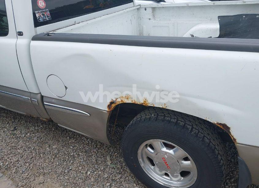 Photo 15 of 2001 Gmc Sierra 1500 SLE (VIN 2GTEC19T411367053)