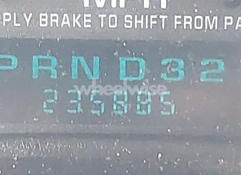 Photo 17 of 2001 Gmc Sierra 1500 SLE (VIN 2GTEC19T411367053)