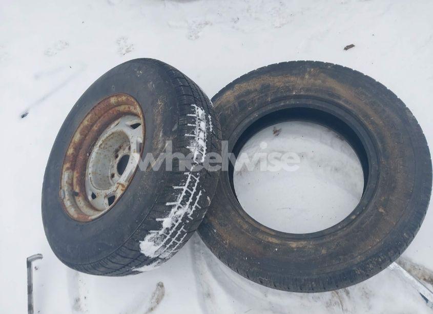 Photo 12 of 2001 Gmc Sierra 1500 SLE (VIN 2GTEC19T511228128)