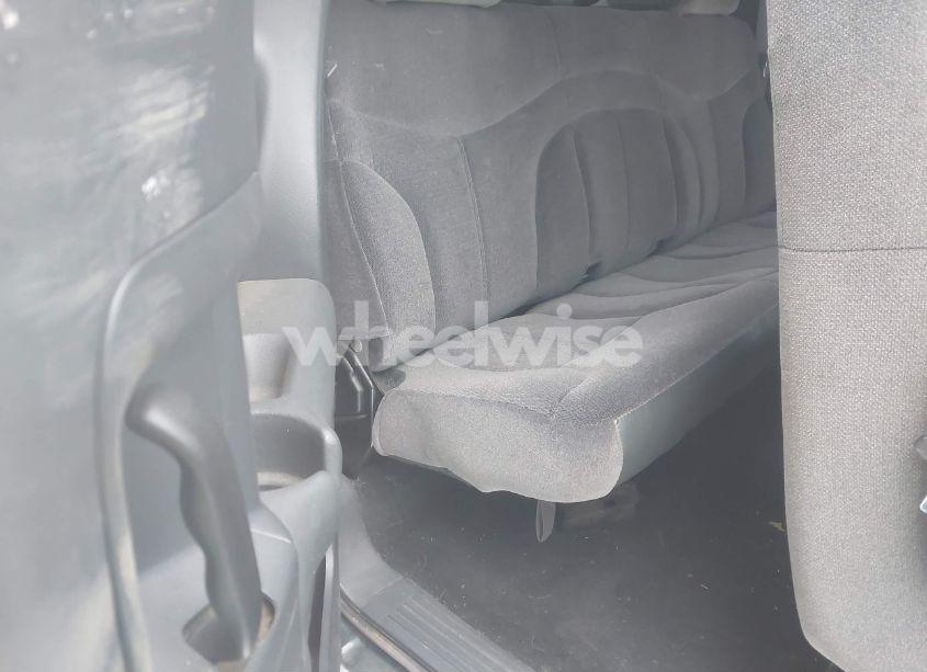 Photo 8 of 2001 Gmc Sierra 1500 SLE (VIN 2GTEC19T511228128)