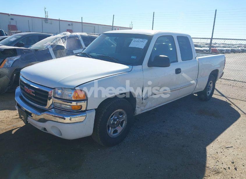 Photo 2 of 2004 Gmc Sierra 1500 SLE (VIN 2GTEC19T541177492)