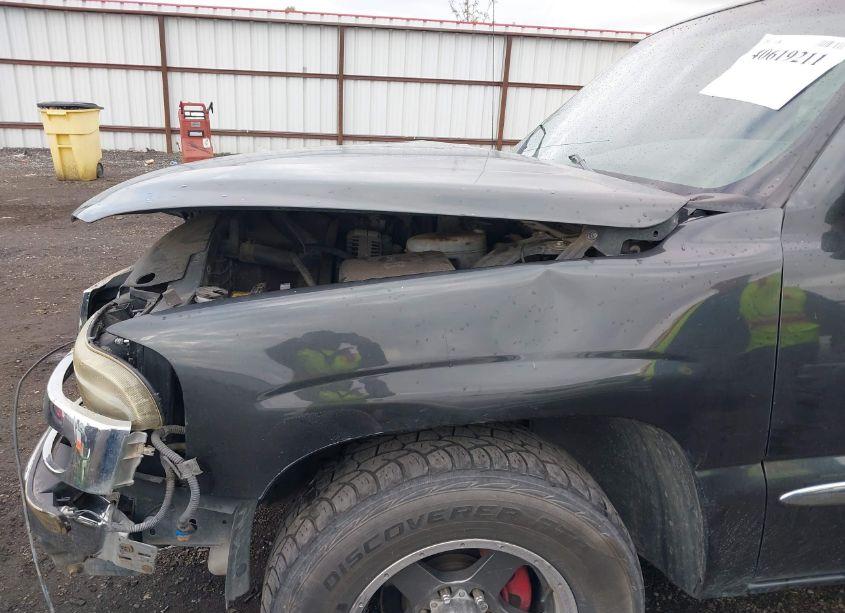 Photo 19 of 2003 Gmc Sierra 1500 SLE (VIN 2GTEC19T731380205)