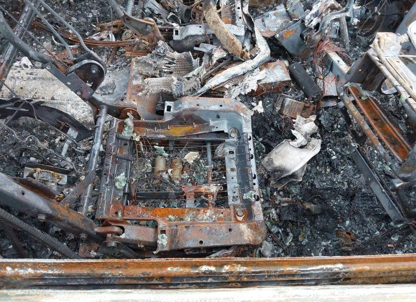 Photo 5 of 2002 Gmc Sierra 1500 SLE (VIN 2GTEC19T821257625)