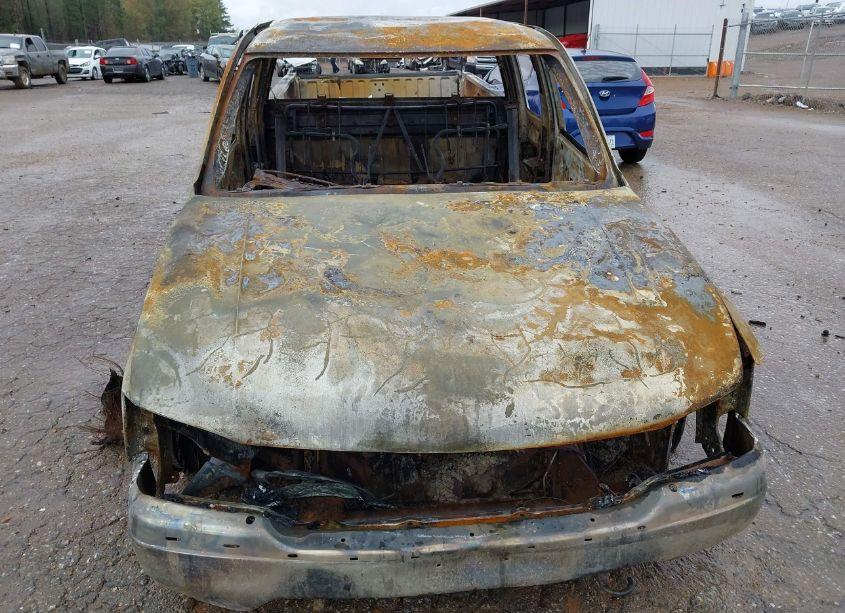 Photo 6 of 2002 Gmc Sierra 1500 SLE (VIN 2GTEC19T821257625)