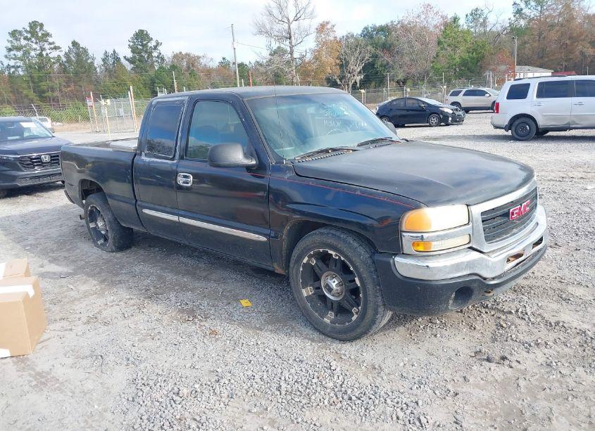 2003 Gmc Sierra 1500 SLE (VIN 2GTEC19T831185729) main photo