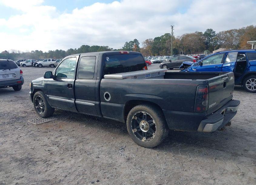 Photo 3 of 2003 Gmc Sierra 1500 SLE (VIN 2GTEC19T831185729)