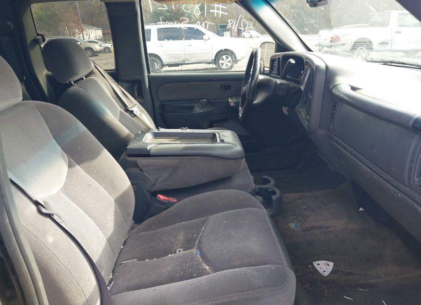 Photo 5 of 2003 Gmc Sierra 1500 SLE (VIN 2GTEC19T831185729)