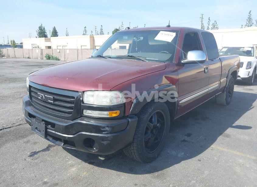 Photo 2 of 2004 Gmc Sierra 1500 SLE (VIN 2GTEC19T841205558)