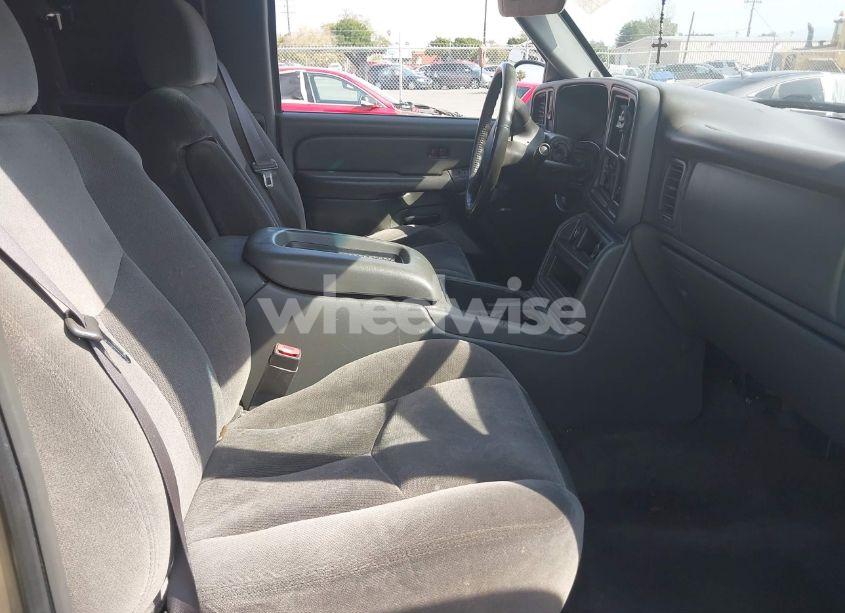 Photo 5 of 2004 Gmc Sierra 1500 SLE (VIN 2GTEC19T841205558)