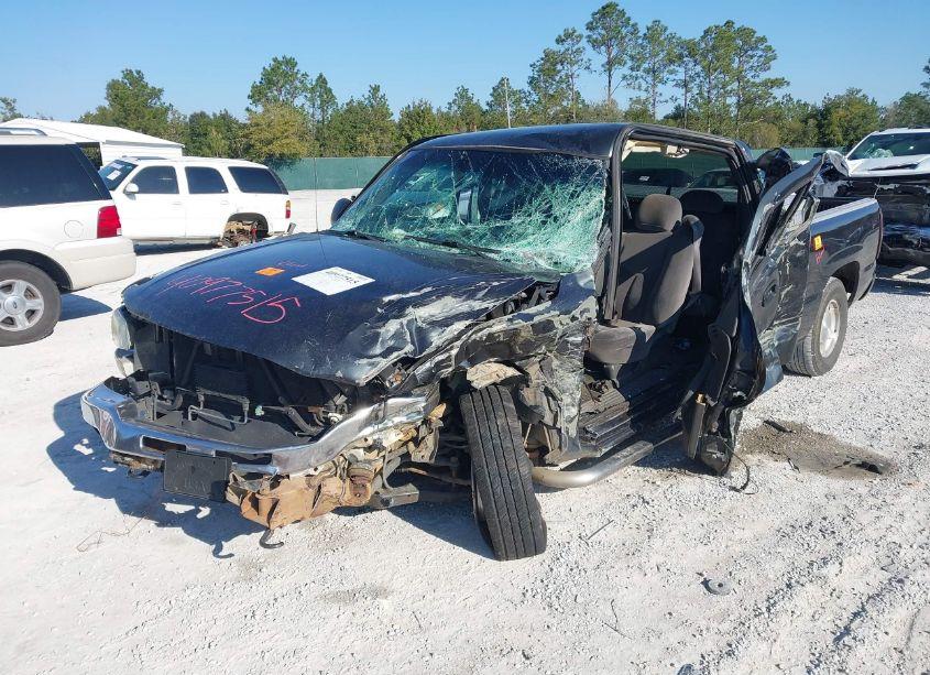 Photo 2 of 2004 Gmc Sierra 1500 SLE (VIN 2GTEC19T941293195)