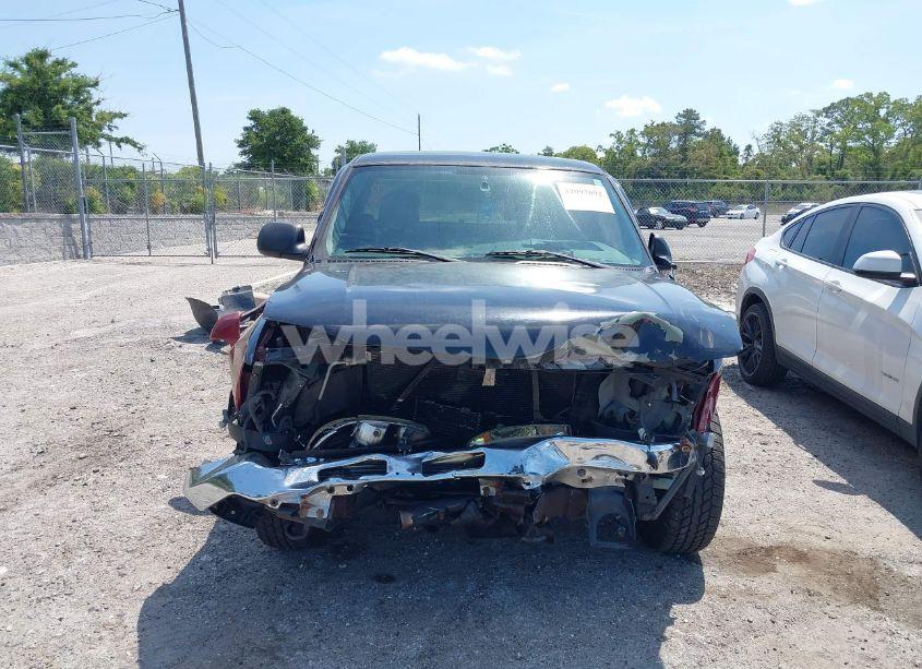 Photo 13 of 2004 Gmc Sierra 1500 SLE (VIN 2GTEC19T941307337)