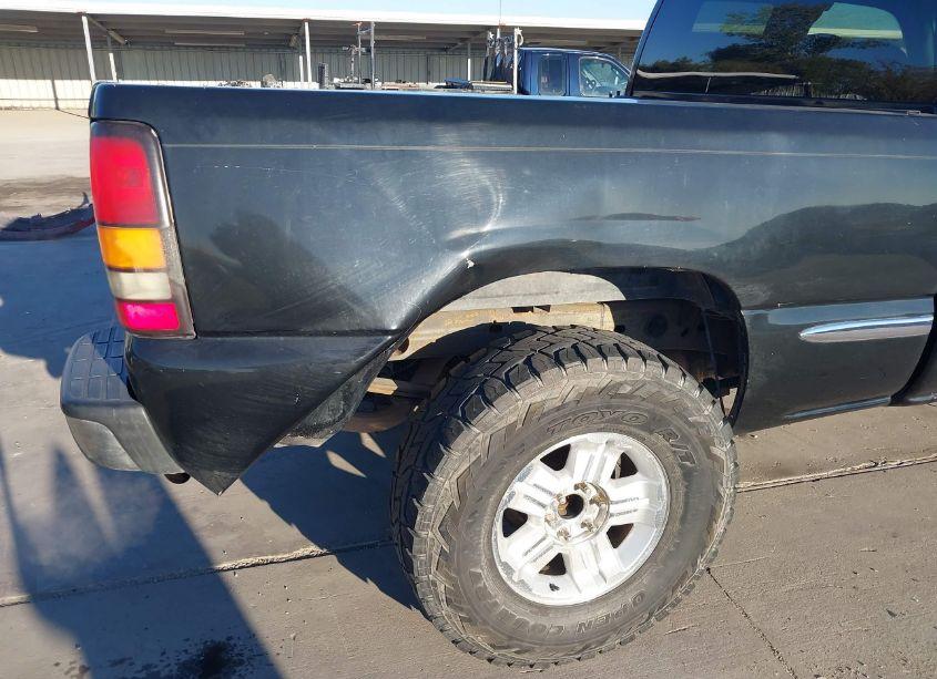 Photo 6 of 2001 Gmc Sierra 1500 SLE (VIN 2GTEC19V111361647)