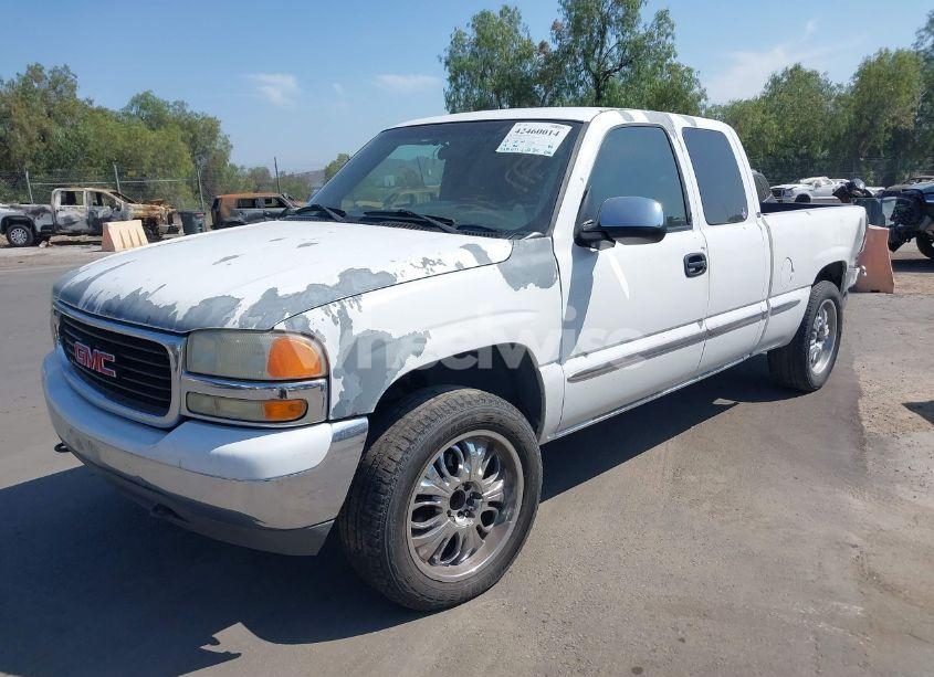 Photo 2 of 2001 Gmc Sierra 1500 SLE (VIN 2GTEC19V111385026)