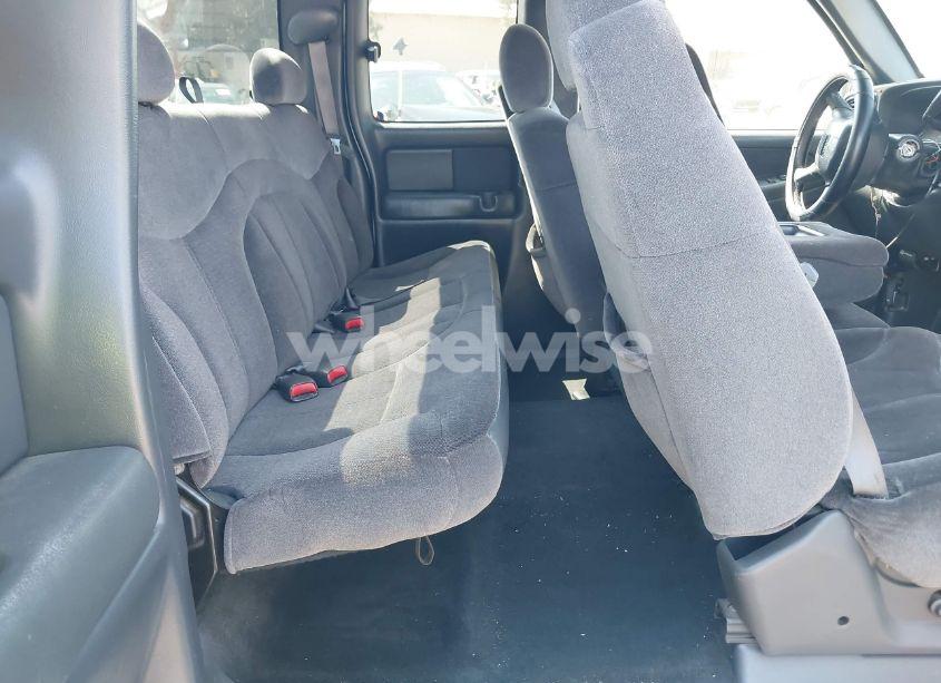 Photo 8 of 2001 Gmc Sierra 1500 SLE (VIN 2GTEC19V111385026)