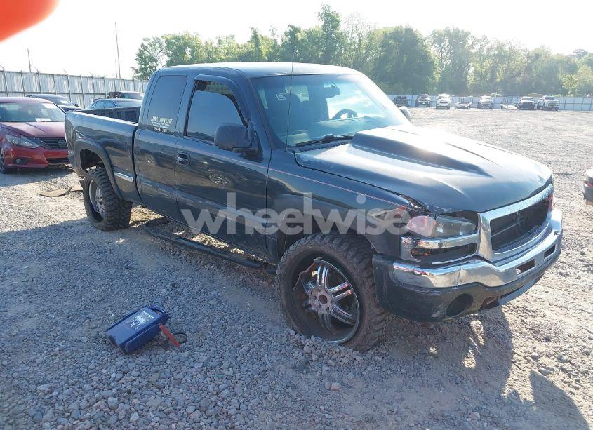 2003 Gmc Sierra 1500 SLE (VIN 2GTEC19V131195892) main photo