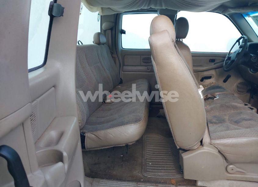 Photo 8 of 2003 Gmc Sierra 1500 (VIN 2GTEC19V131308482)