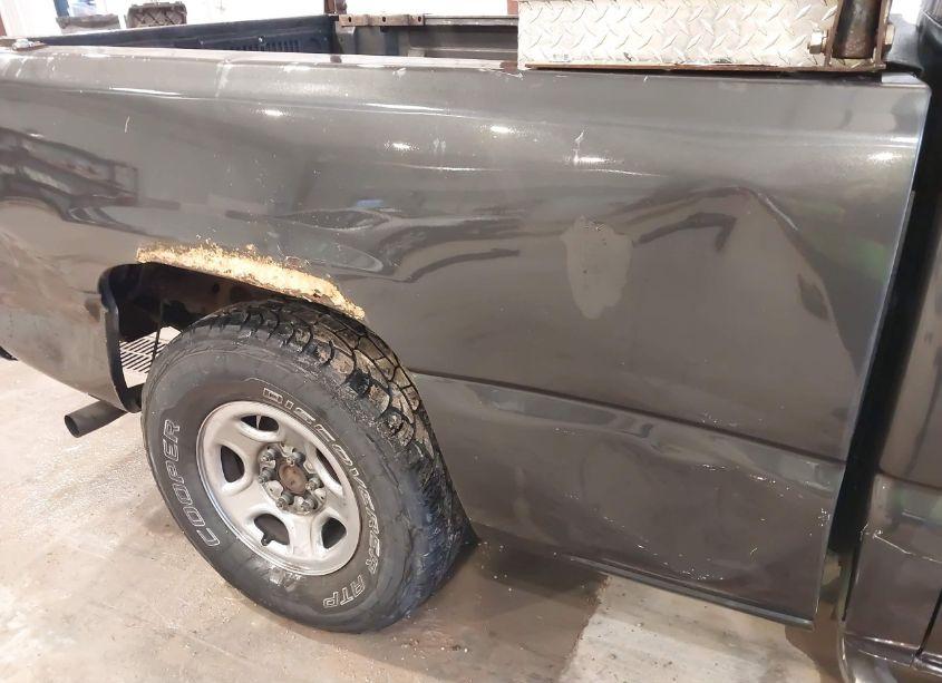 Photo 12 of 2003 Gmc Sierra 1500 SLE (VIN 2GTEC19V231220184)