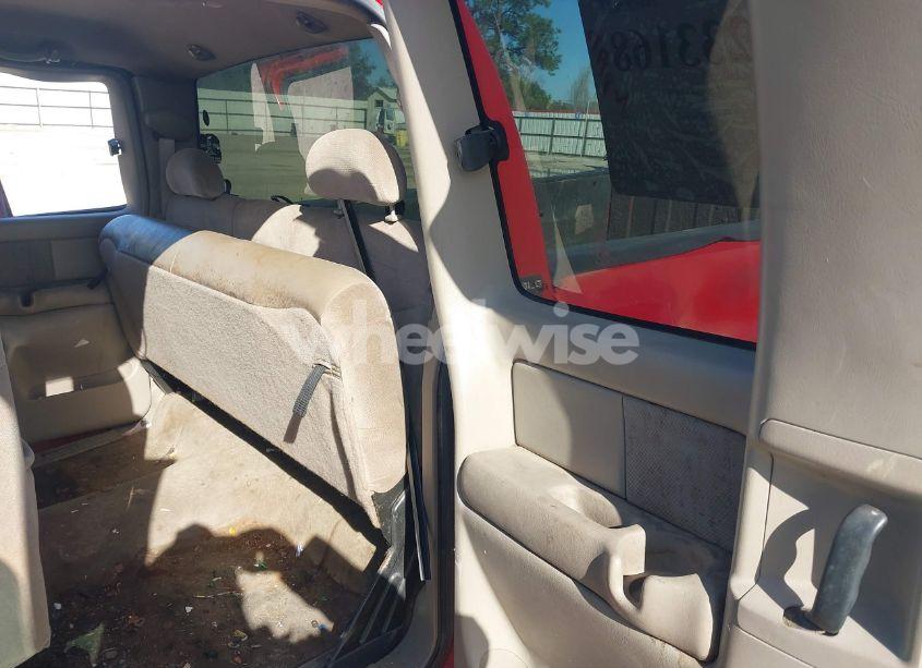 Photo 8 of 2001 Gmc Sierra 1500 SLE (VIN 2GTEC19V311321330)