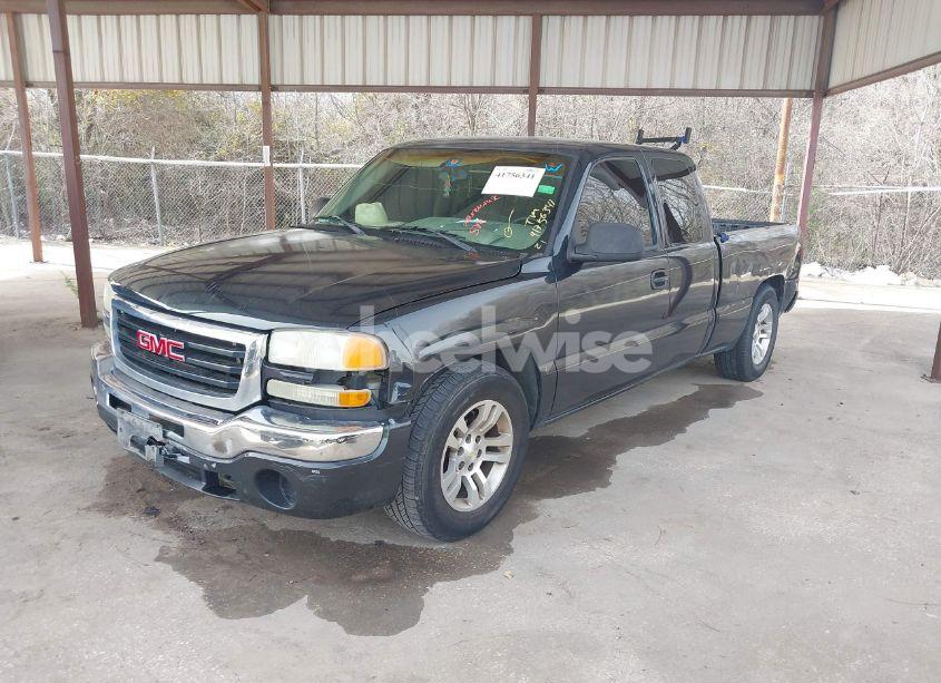 Photo 2 of 2003 Gmc Sierra 1500 SLE (VIN 2GTEC19V331340768)