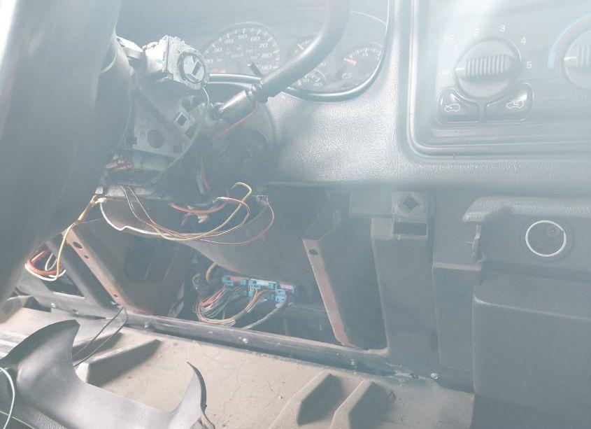 Photo 6 of 2002 Gmc Sierra 1500 SLE (VIN 2GTEC19V421393753)