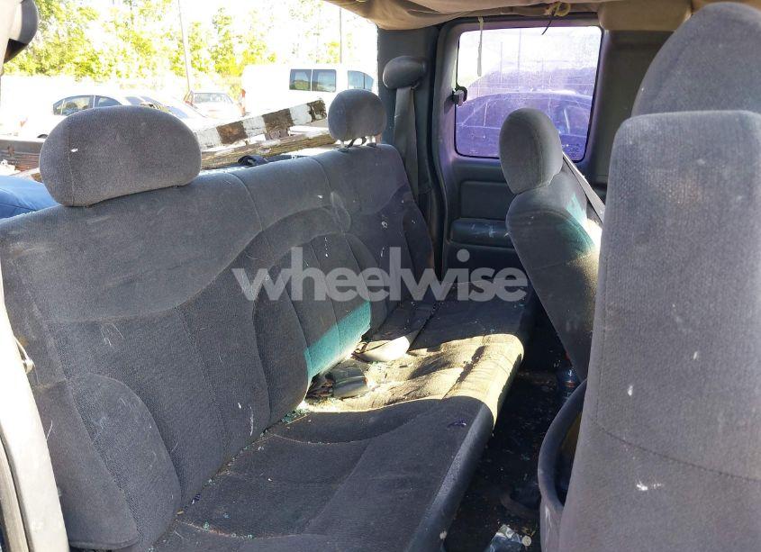 Photo 8 of 2001 Gmc Sierra 1500 SL (VIN 2GTEC19V511175514)