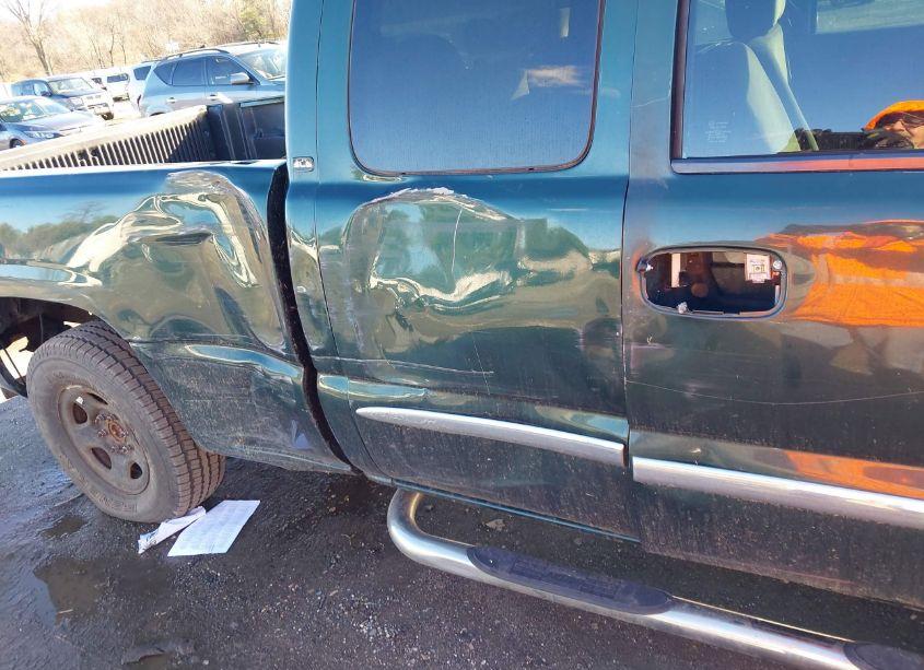 Photo 13 of 2003 Gmc Sierra 1500 SLE (VIN 2GTEC19V631255715)