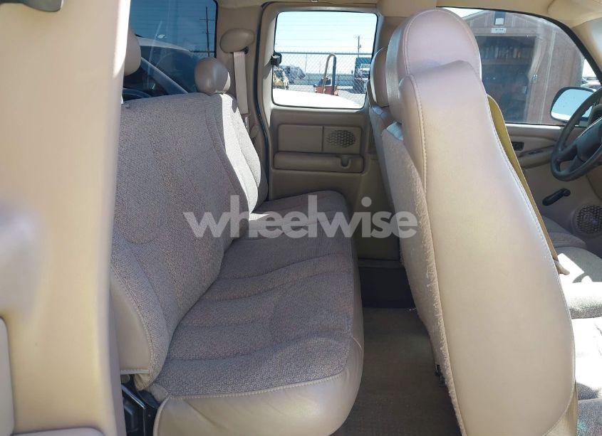 Photo 8 of 2003 Gmc Sierra 1500 (VIN 2GTEC19V731144221)