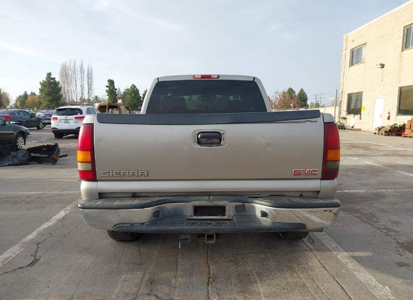 Photo 17 of 2003 Gmc Sierra 1500 SLE (VIN 2GTEC19V831176353)