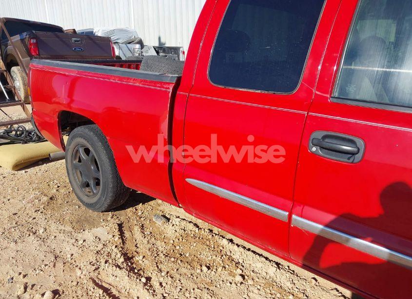 Photo 6 of 2003 Gmc Sierra 1500 SLE (VIN 2GTEC19V931242215)