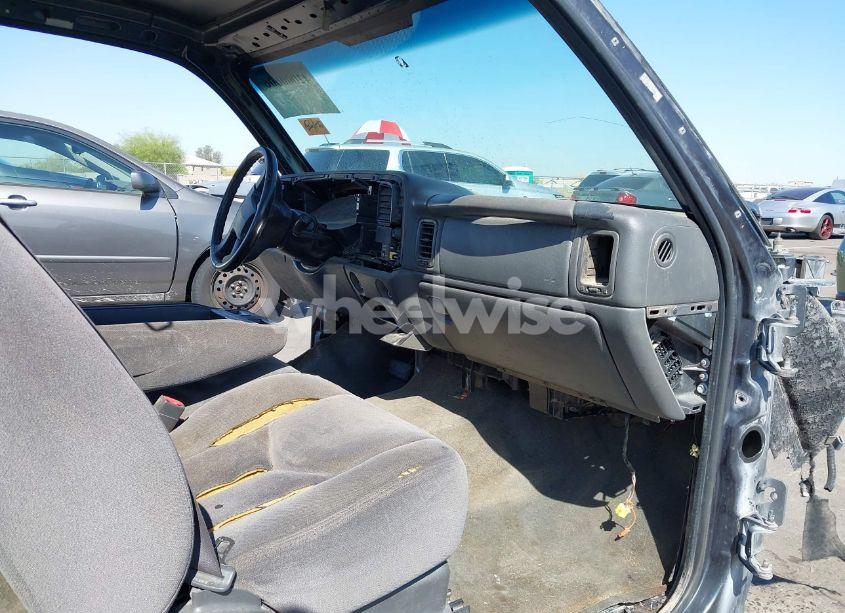 Photo 5 of 2003 Gmc Sierra 1500 SLE (VIN 2GTEC19VX31123010)