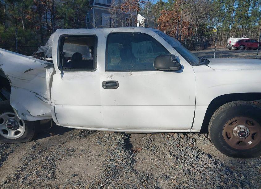 Photo 12 of 2003 Gmc Sierra 1500 WORK TRUCK (VIN 2GTEC19X031237454)