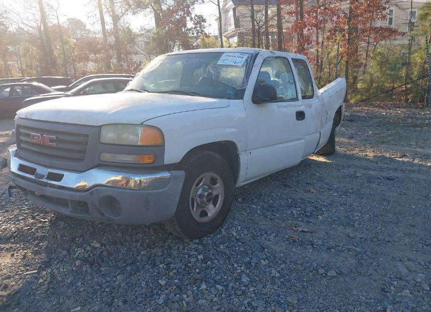 Photo 2 of 2003 Gmc Sierra 1500 WORK TRUCK (VIN 2GTEC19X031237454)