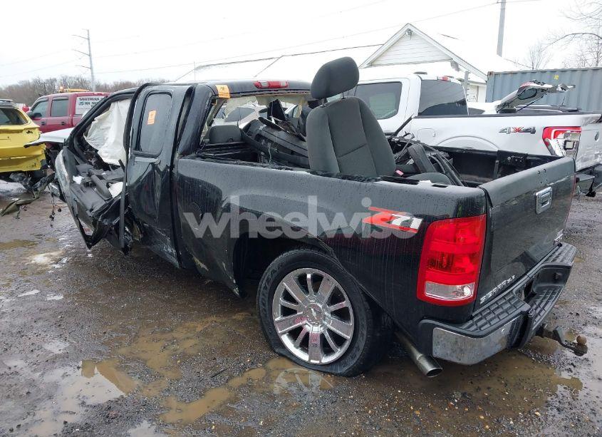 Photo 3 of 2008 Gmc Sierra 1500 SLE1 (VIN 2GTEC19YX81271935)