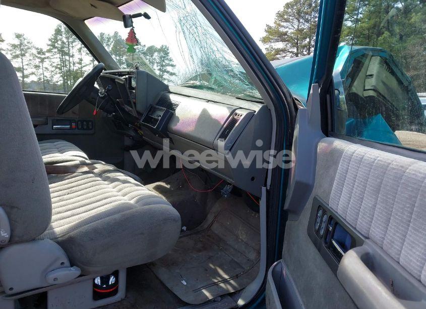 Photo 5 of 1994 Gmc Sierra C1500 (VIN 2GTEC19Z7R1589571)