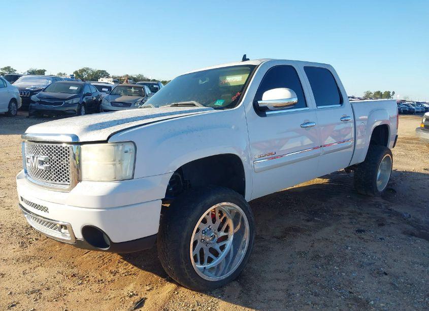 Photo 2 of 2008 Gmc Sierra 1500 DENALI (VIN 2GTEC638981162484)